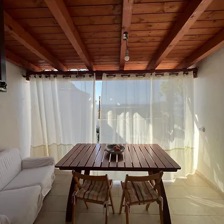 Holiday home Carlotta's House *